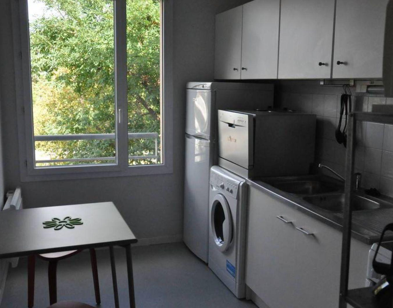 
                                                Location
                                                 Location meublée appartement 2 pièces 49 m² Toulou