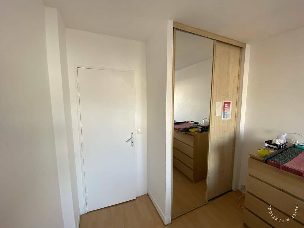 
                                                Location
                                                 Location meublée appartement 2 pièces 50 m²