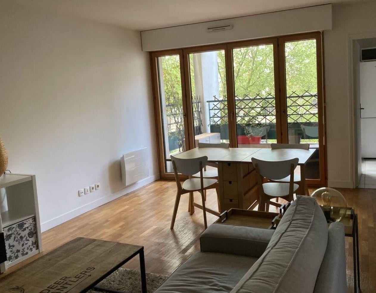 
                                                Location
                                                 Location meublée appartement 2 pièces 54 m² Paris