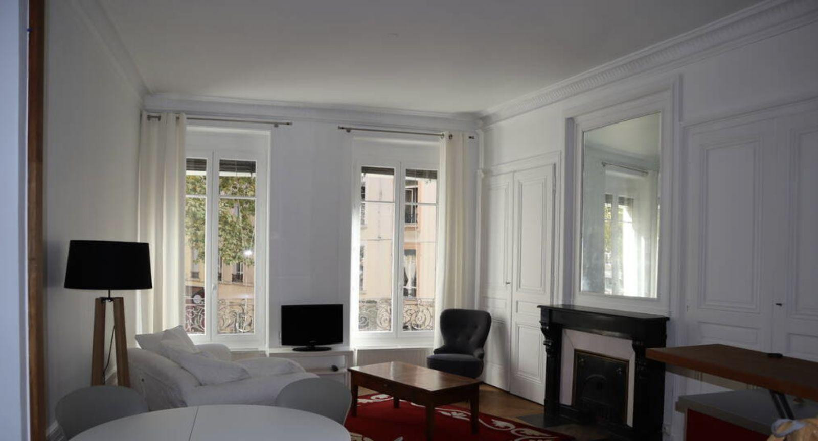 
                                                Location
                                                 Location meublée appartement 2 pièces 57 m²