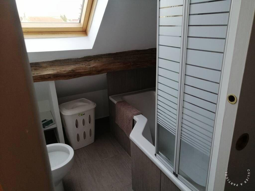 
                                                Location
                                                 Location meublée appartement 3 pièces 63 m²