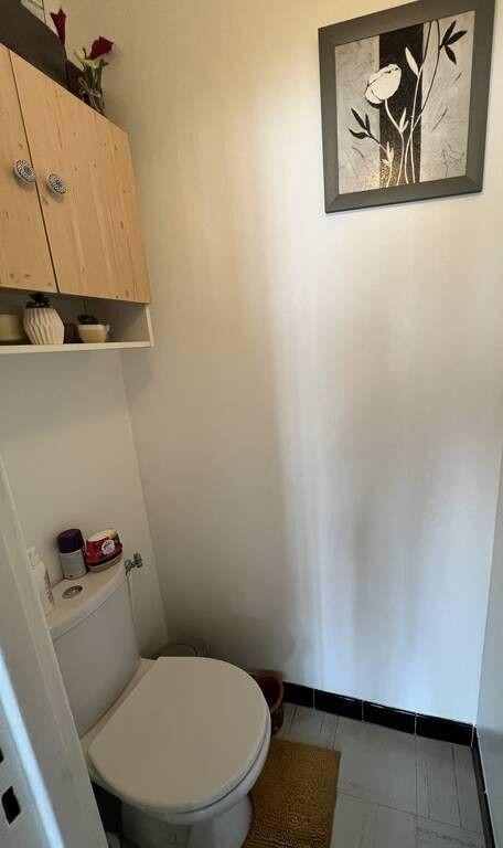 
                                                Location
                                                 Location meublée appartement 3P 65 m² Asnières