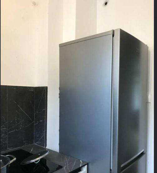 
                                                Colocation
                                                 Location meublée chambre 12 m² Sceaux (92330)600