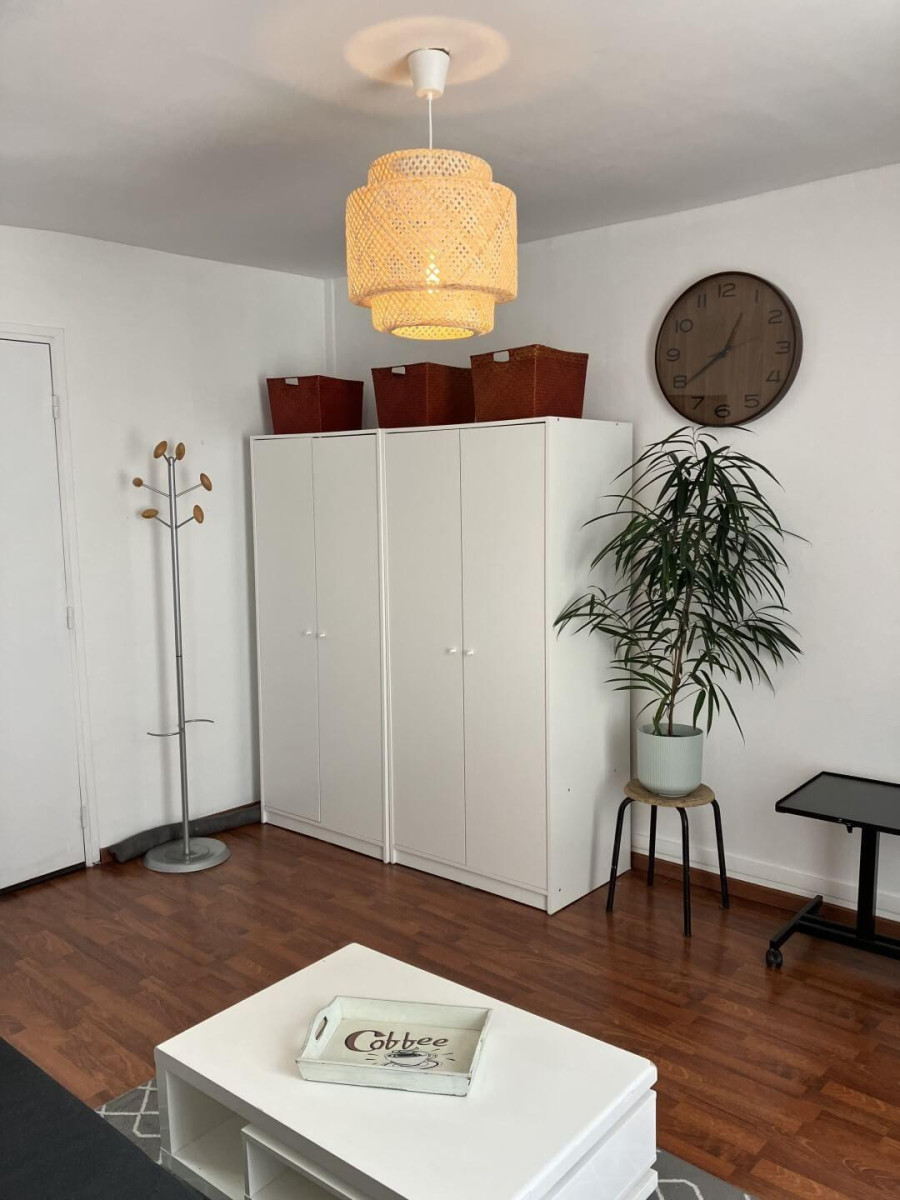 
                                                Location
                                                 Location meublée d'un beau 2 pièces 32 m²