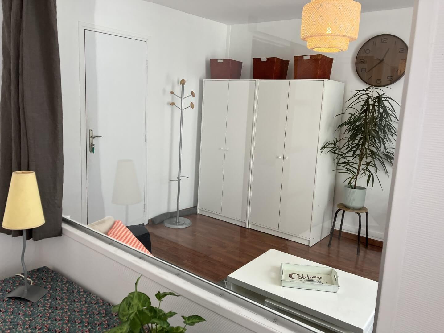 
                                                Location
                                                 Location meublée d'un beau 2 pièces 32 m²