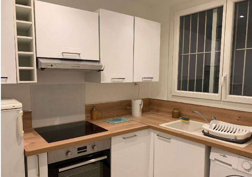 
                                                Location
                                                 Location Meublée Hypercentre-ville Place Républiqu