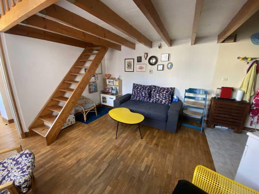 
                                                Location
                                                 Location meublée Paris 10ème