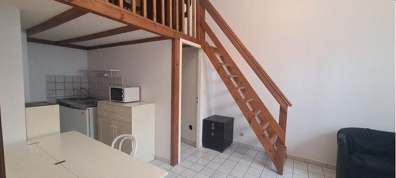 
                                                Location
                                                 Location meublée Paris 19ème