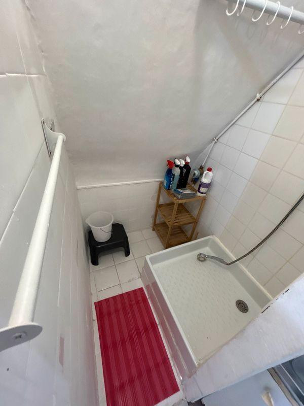
                                                Location
                                                 Location meublée studio 12 m² Asnières-Sur-Seine