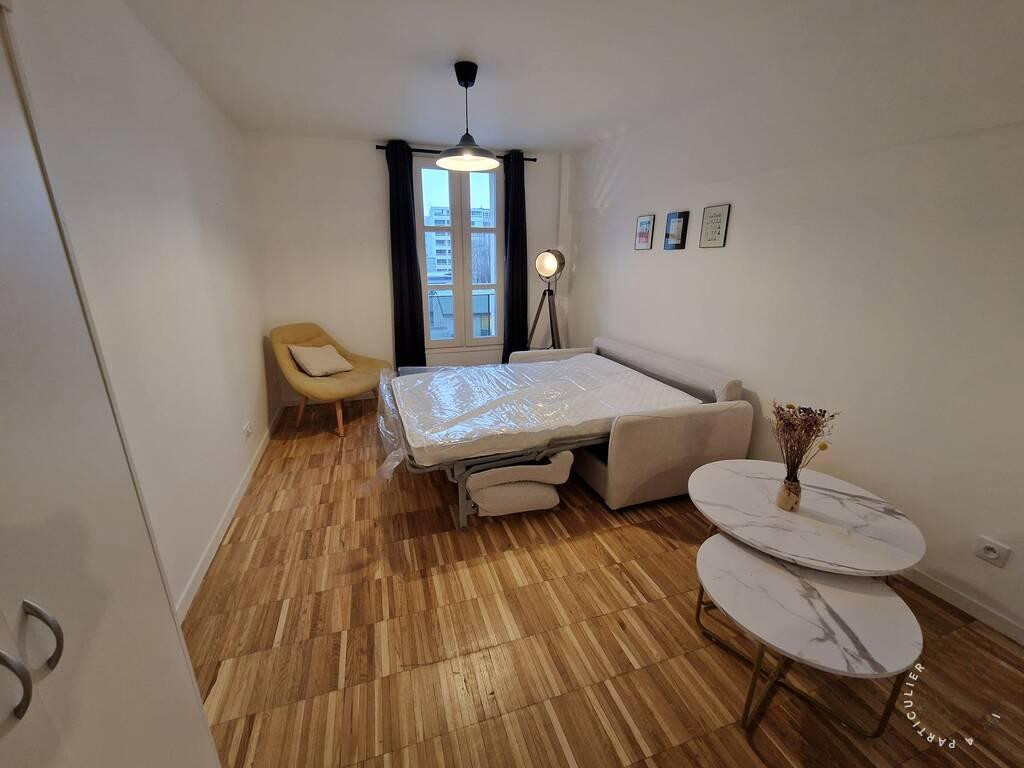 
                                                Location
                                                 Location meublée studio 25 m² Paris 19E (75019)