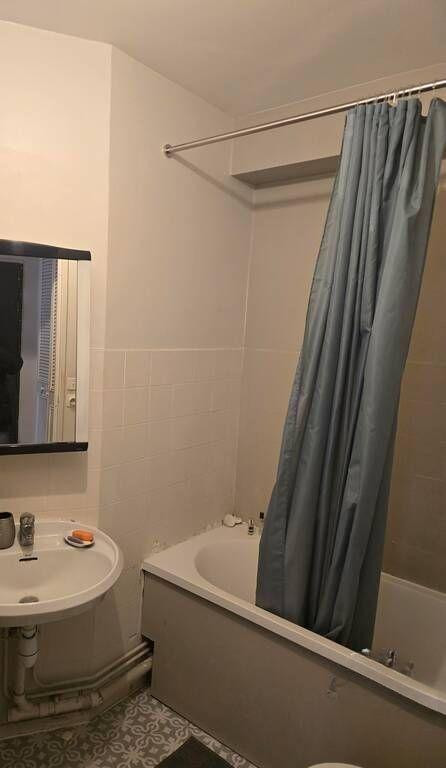 
                                                Location
                                                 Location meublée studio 33 m² Arcueil (94110)