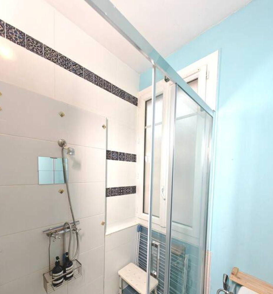 
                                                Location
                                                 Location meublée studio 40 m² Porte De Saint Cloud