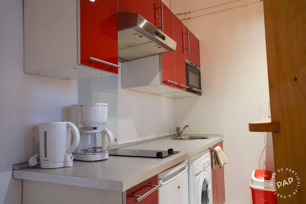 
                                                Location
                                                 Location meublée studio refait à neuf21m² Paris17E