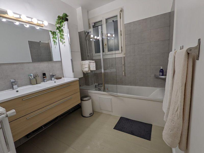 
                                                Location
                                                 Location meublée t3 67 m² La Celle-Saint-Cloud