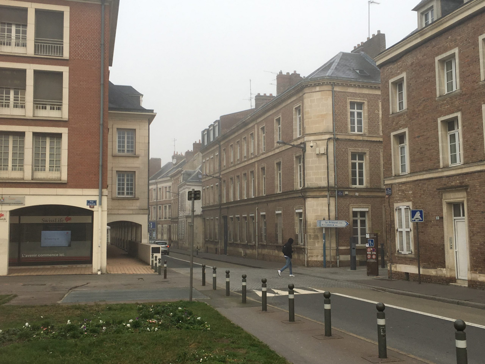 
                                                Location
                                                 Location ou Vente bureaux Amiens – 405 m²