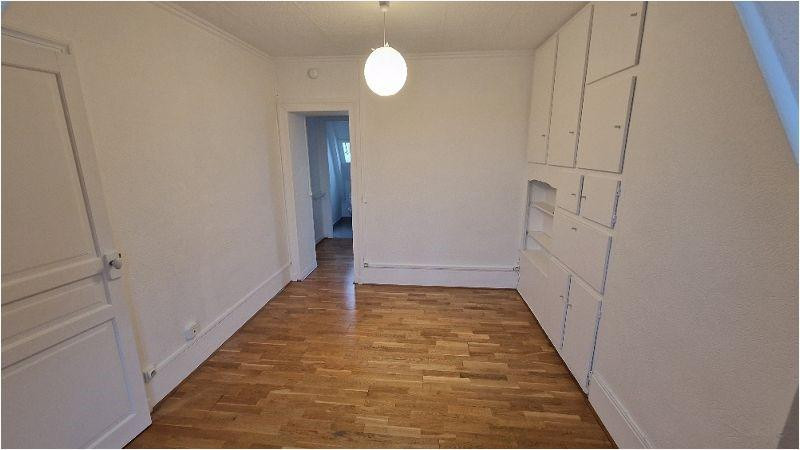 
                                                Location
                                                 Location Paris 11 Rue Saint-Maur