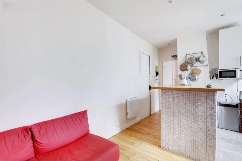 
                                                Location
                                                 Location Paris 18eme - 32m2