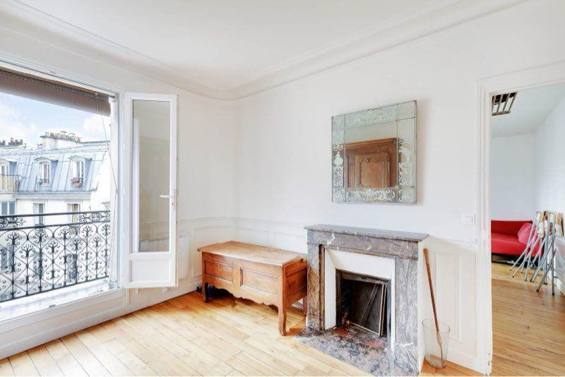 
                                                Location
                                                 Location Paris 18eme - 32m2