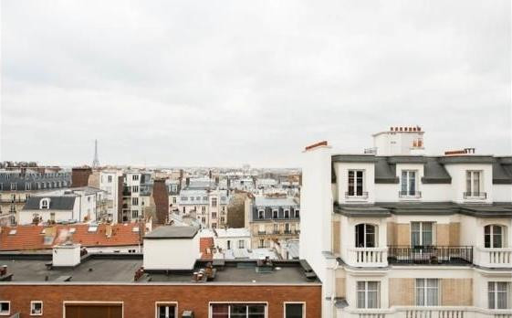 
                                                Location
                                                 Location studette Paris 17ème Marché Levis