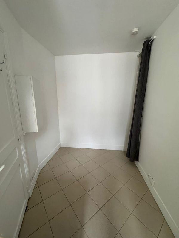 
                                                Location
                                                 Location studette Rue de la Tour - Paris 16e
