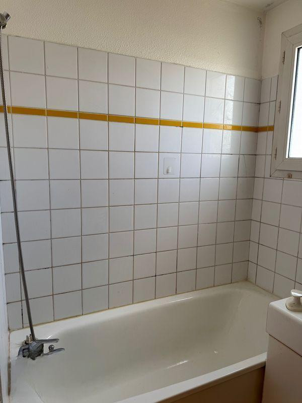 
                                                Location
                                                 Location Studio 20m² dans résidence étudiante