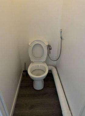 
                                                Location
                                                 Location studio