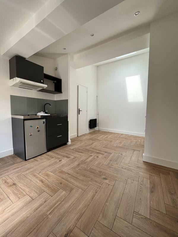 
                                                Location
                                                 Location studio centre ville Montpellier