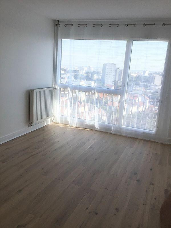 
                                                Location
                                                 Location Studio-Fontenay aux roses 92