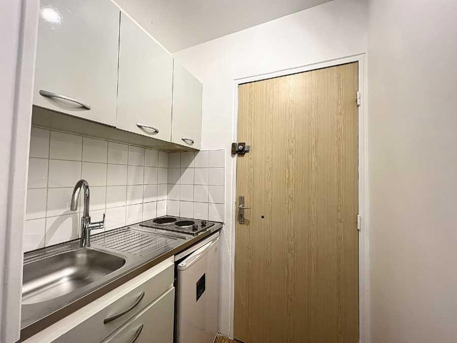 
                                                Location
                                                 Location studio Lyon 7 quartier Debourg
