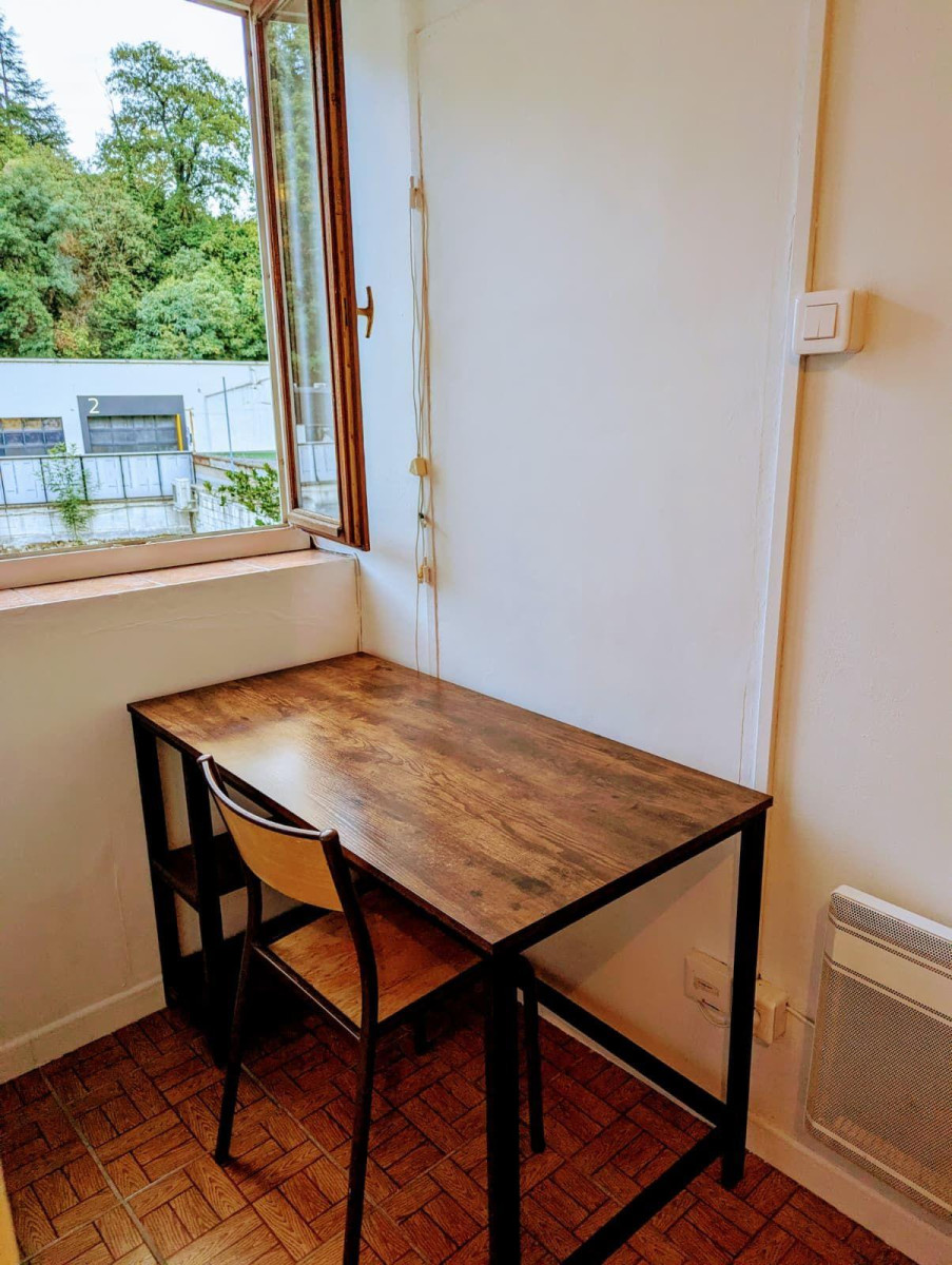 
                                                Location
                                                 Location studio meublé 24 m² métro D Gare de Vaise