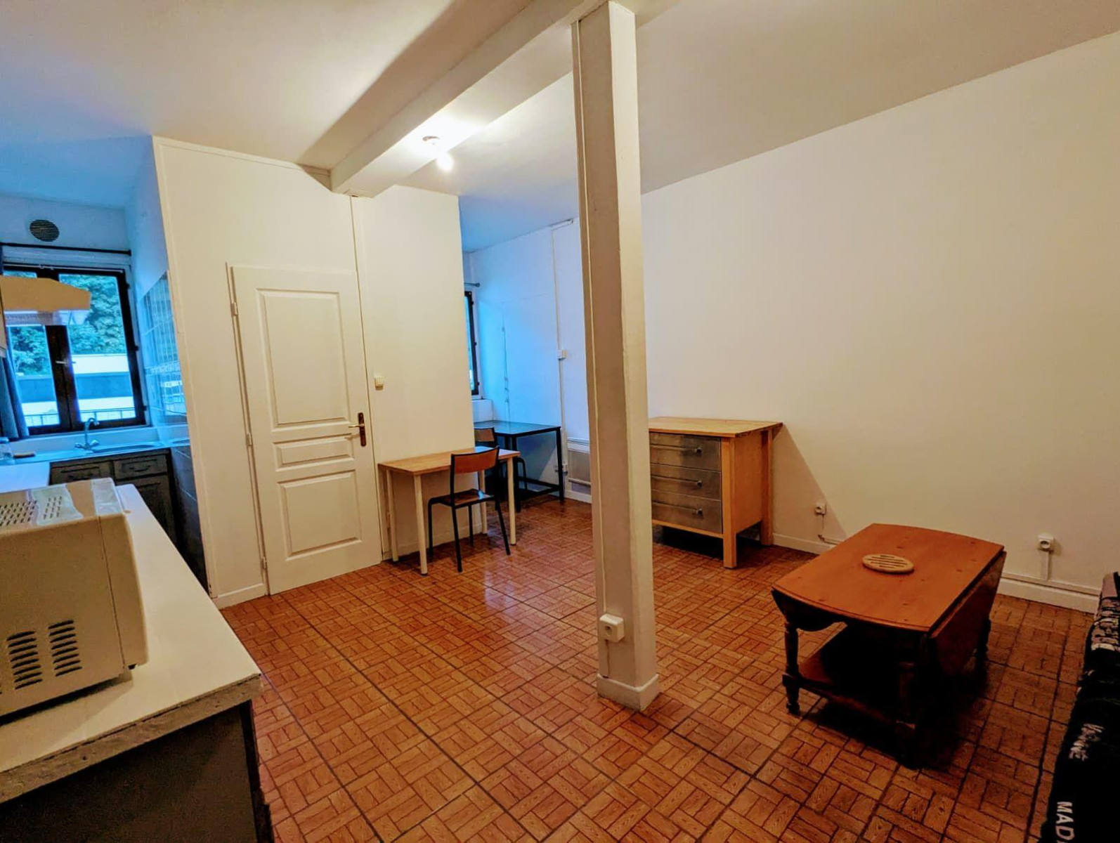
                                                Location
                                                 Location studio meublé 24 m² métro D Gare de Vaise