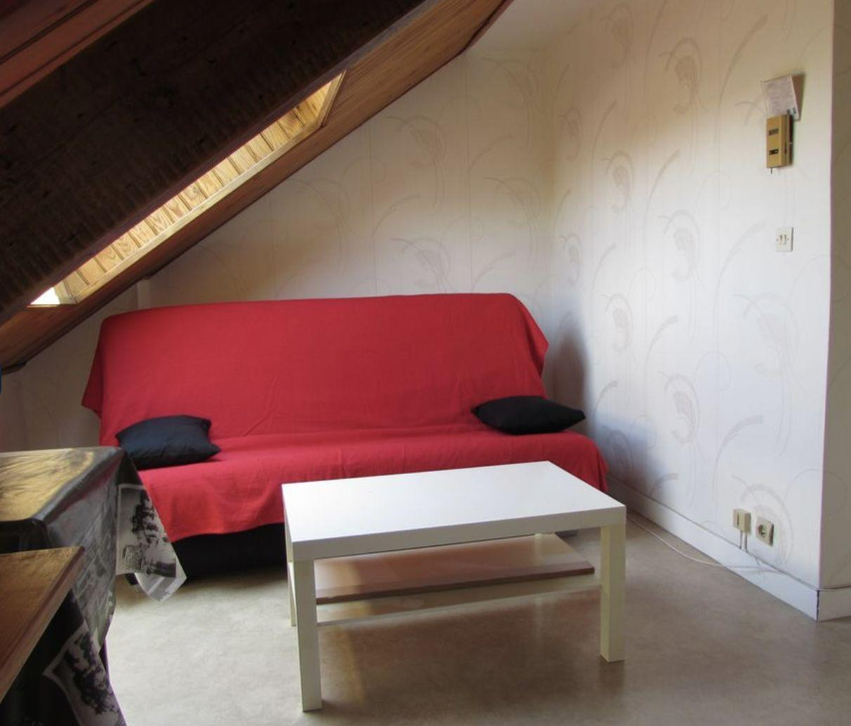 
                                                Location
                                                 Location STUDIO MEUBLE