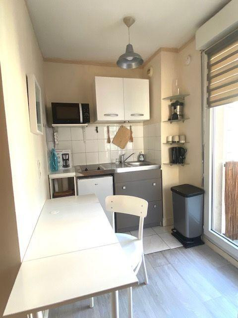 
                                                Location
                                                 Location studio meuble