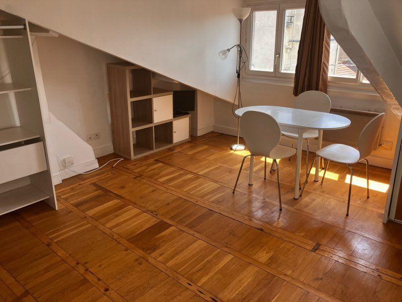 
                                                Location
                                                 Location studio meublé Charenton le pont