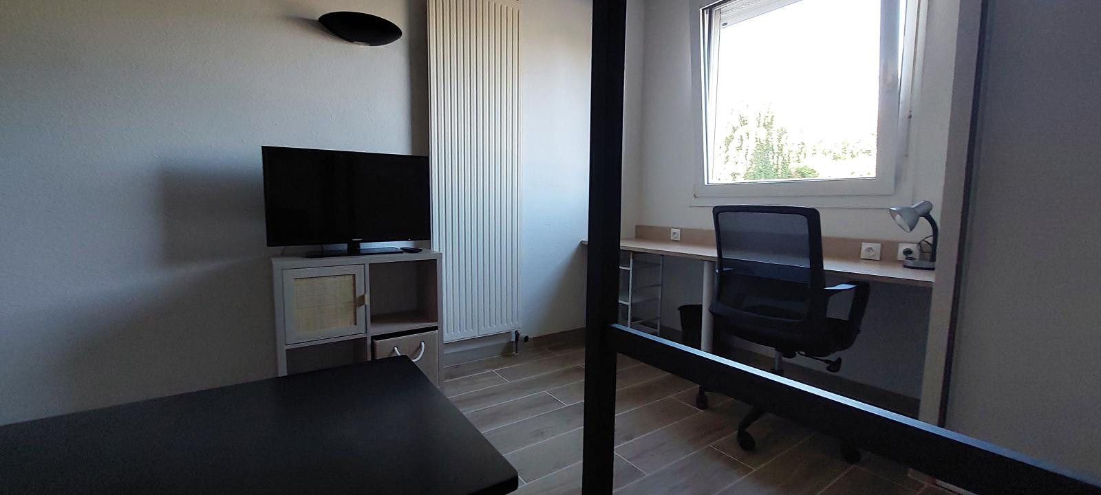 
                                                Location
                                                 Location studio meublé dans résidence étudiante