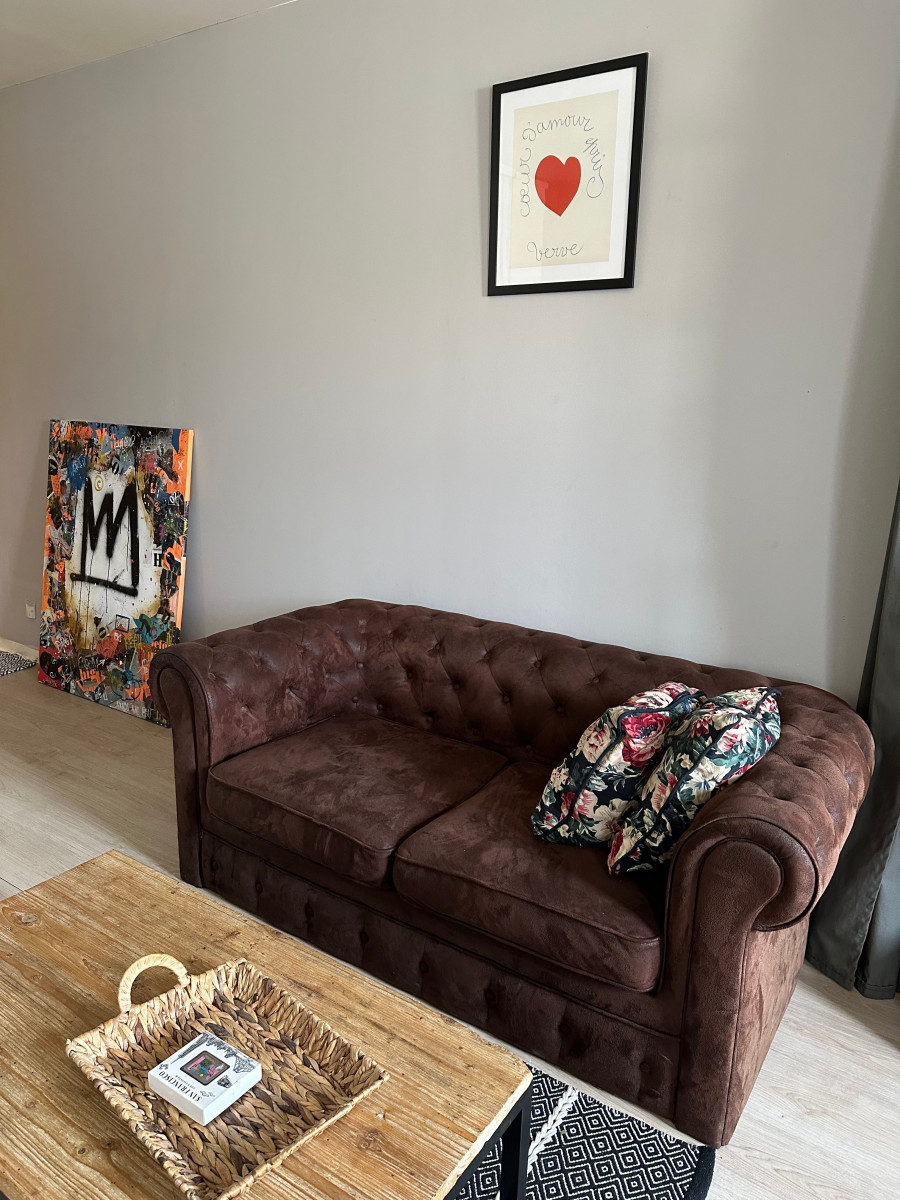
                                                Location
                                                 Location studio meublé (loyer tout inclus)