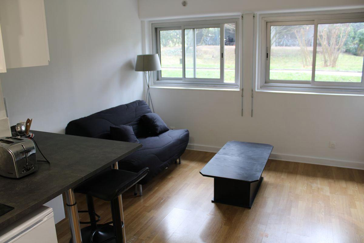
                                                Location
                                                 Location studio meublé Meudon 17 m²