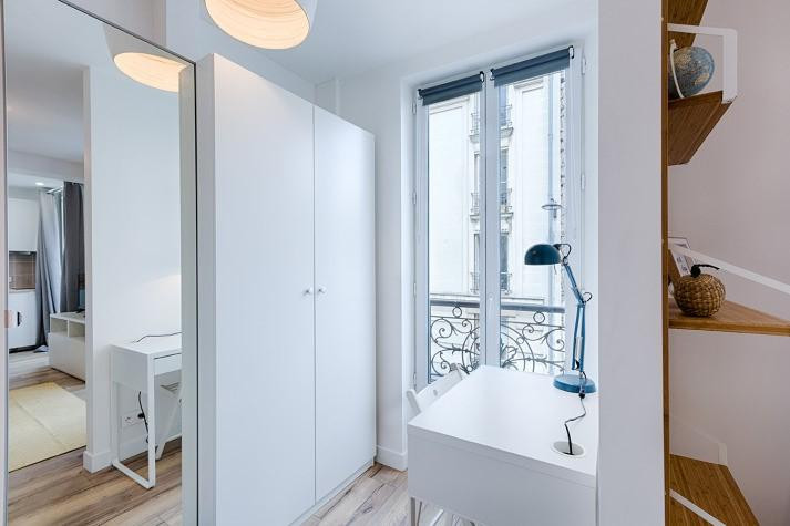 
                                                Location
                                                 Location studio meublé Paris 19ème