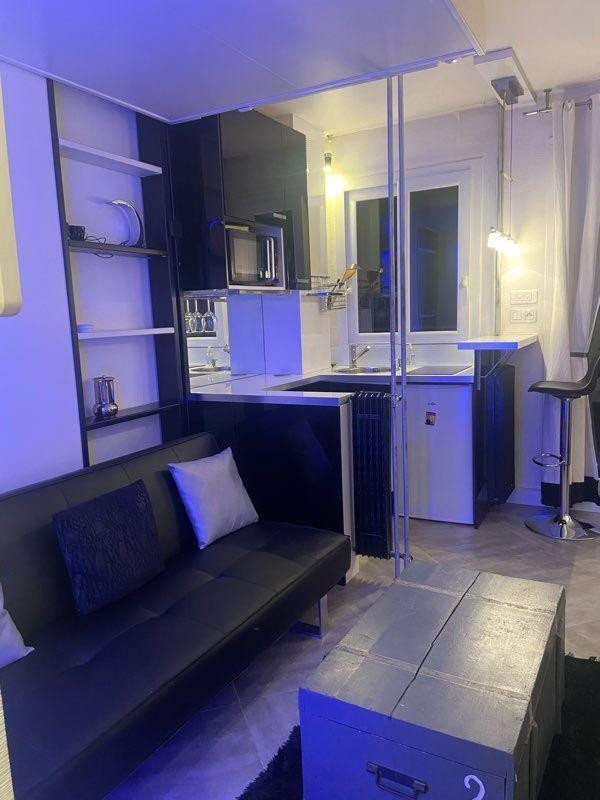 
                                                Location
                                                 Location STUDIO MEUBLÉ PARIS
