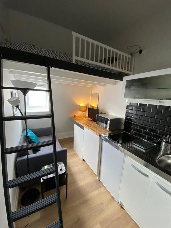 
                                                Location
                                                 Location Studio Meublé Paris 7ème Arrondissement