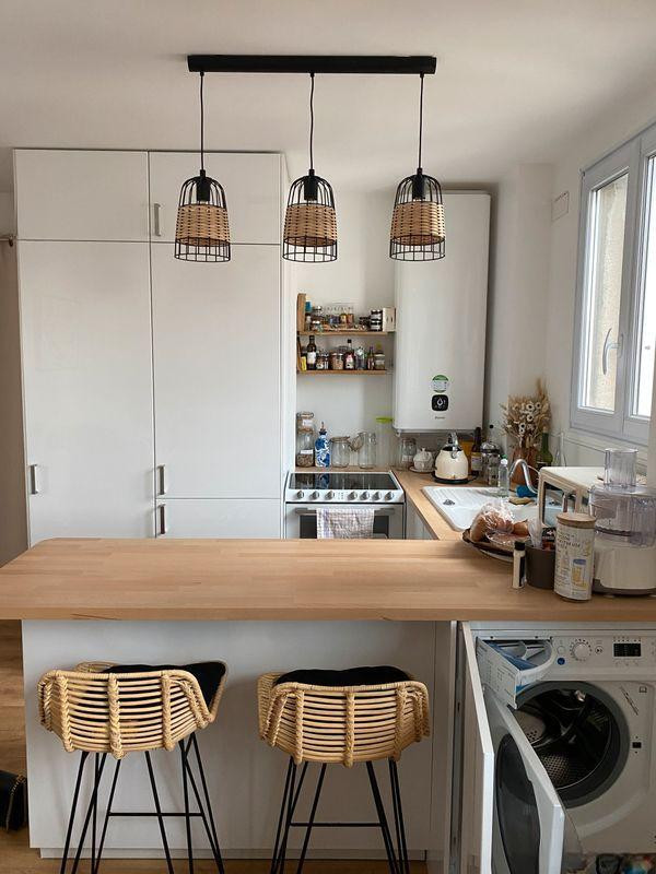 
                                                Location
                                                 Location studio meublé refait à neuf - Brochant
