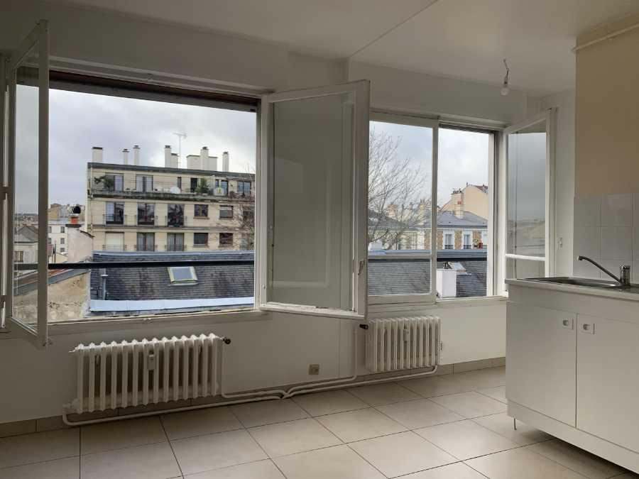 
                                                Location
                                                 Location studio meublé Versailles
