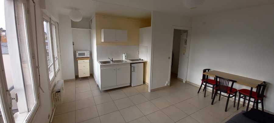 
                                                Location
                                                 Location studio meublé Versailles