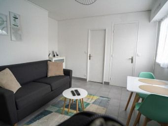 
                                                Colocation
                                                 Location studio Montreuil
