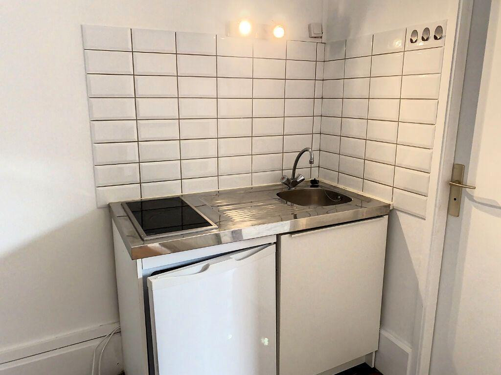 
                                                Location
                                                 Location Studio Nancy 24 m2
