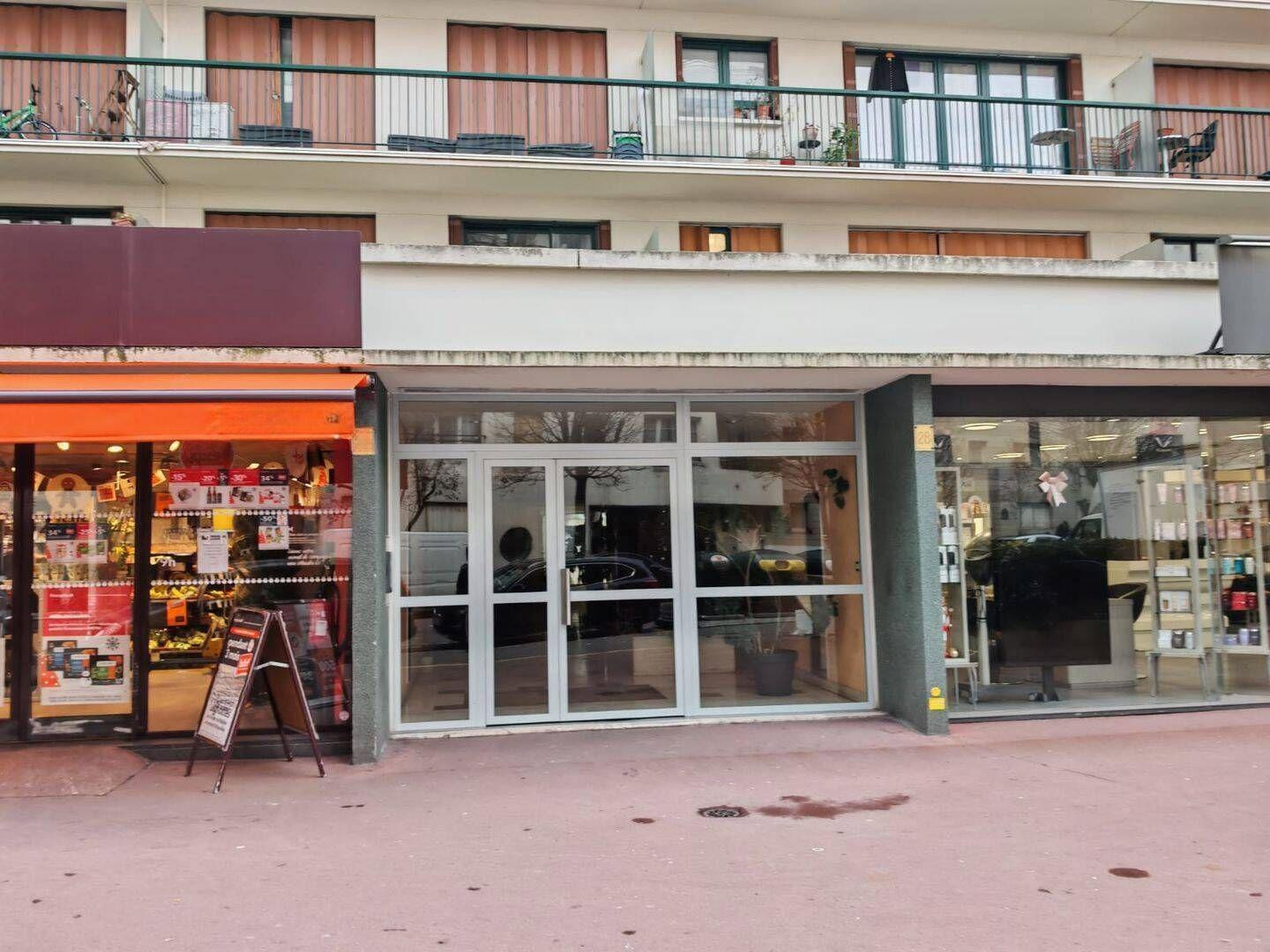 
                                                Location
                                                 LOCATION STUDIO PARIS 20