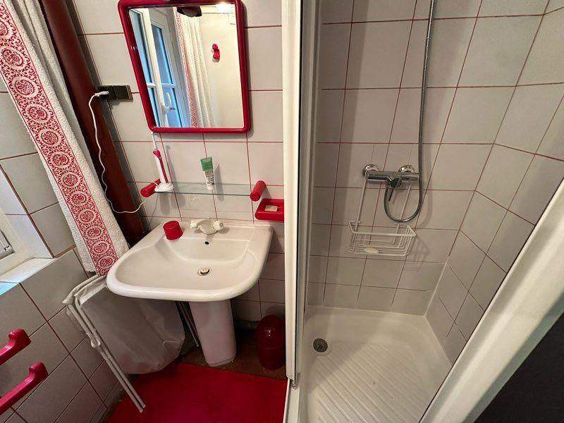 
                                                Location
                                                 Location studio Paris 5e