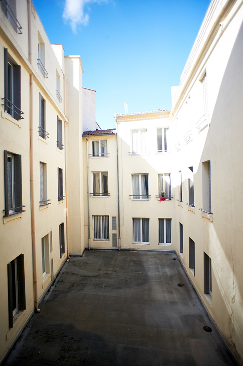 
                                                Location
                                                 Location studio résidence étudiante