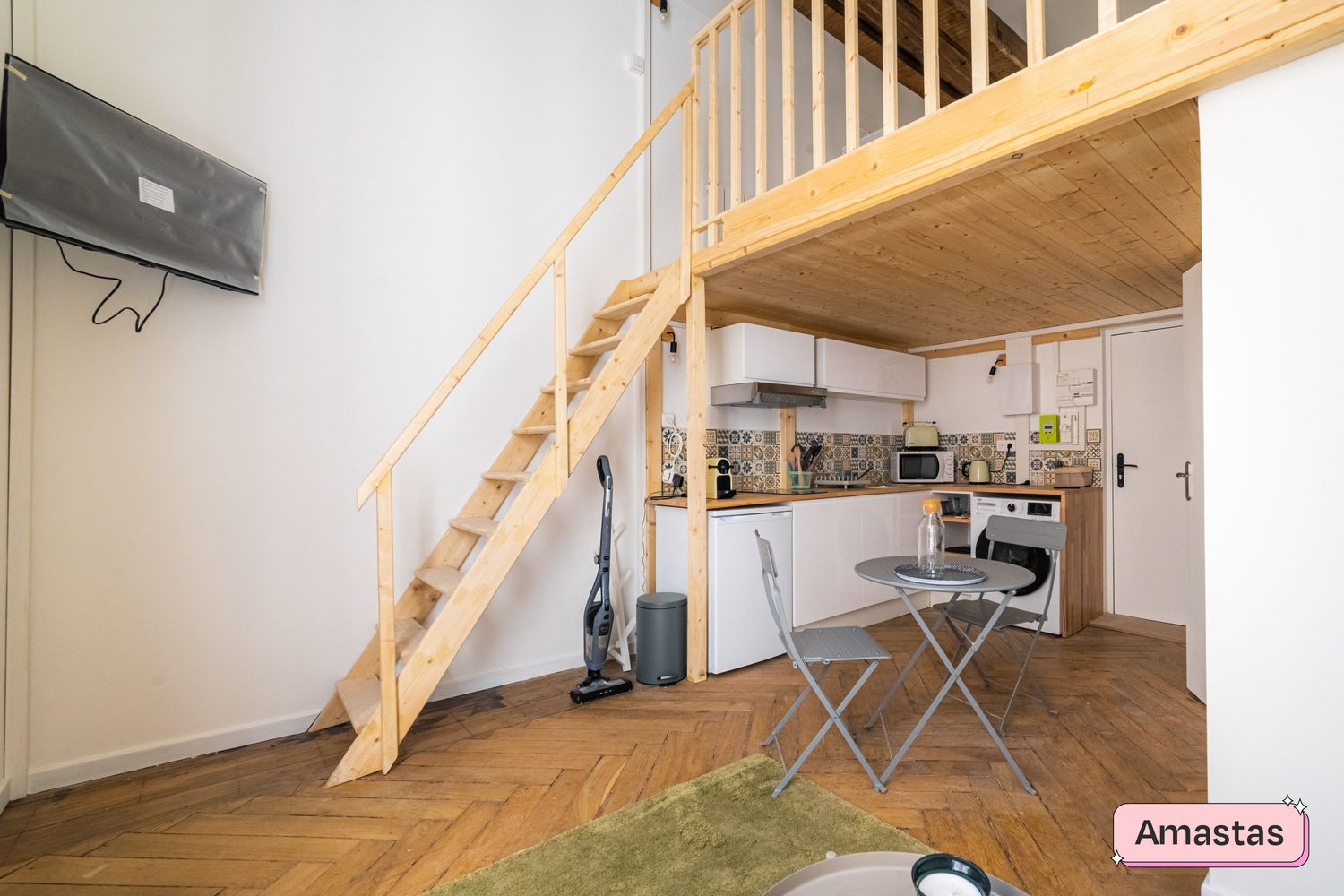 
                                                Location
                                                 LOCATION STUDIO SUR LYON 1 DE 32M2 - 169687