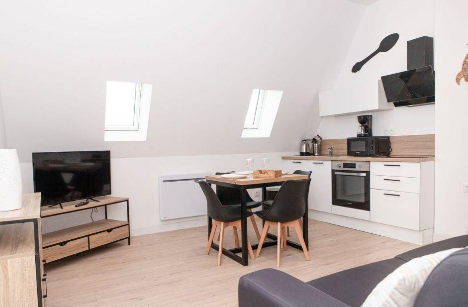 
                                                Location
                                                 Location Studios longues durées Centre Tourcoing